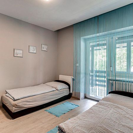 Magdi Vendeghaz A-B Apartment แซลเดอมักล์ ภายนอก รูปภาพ