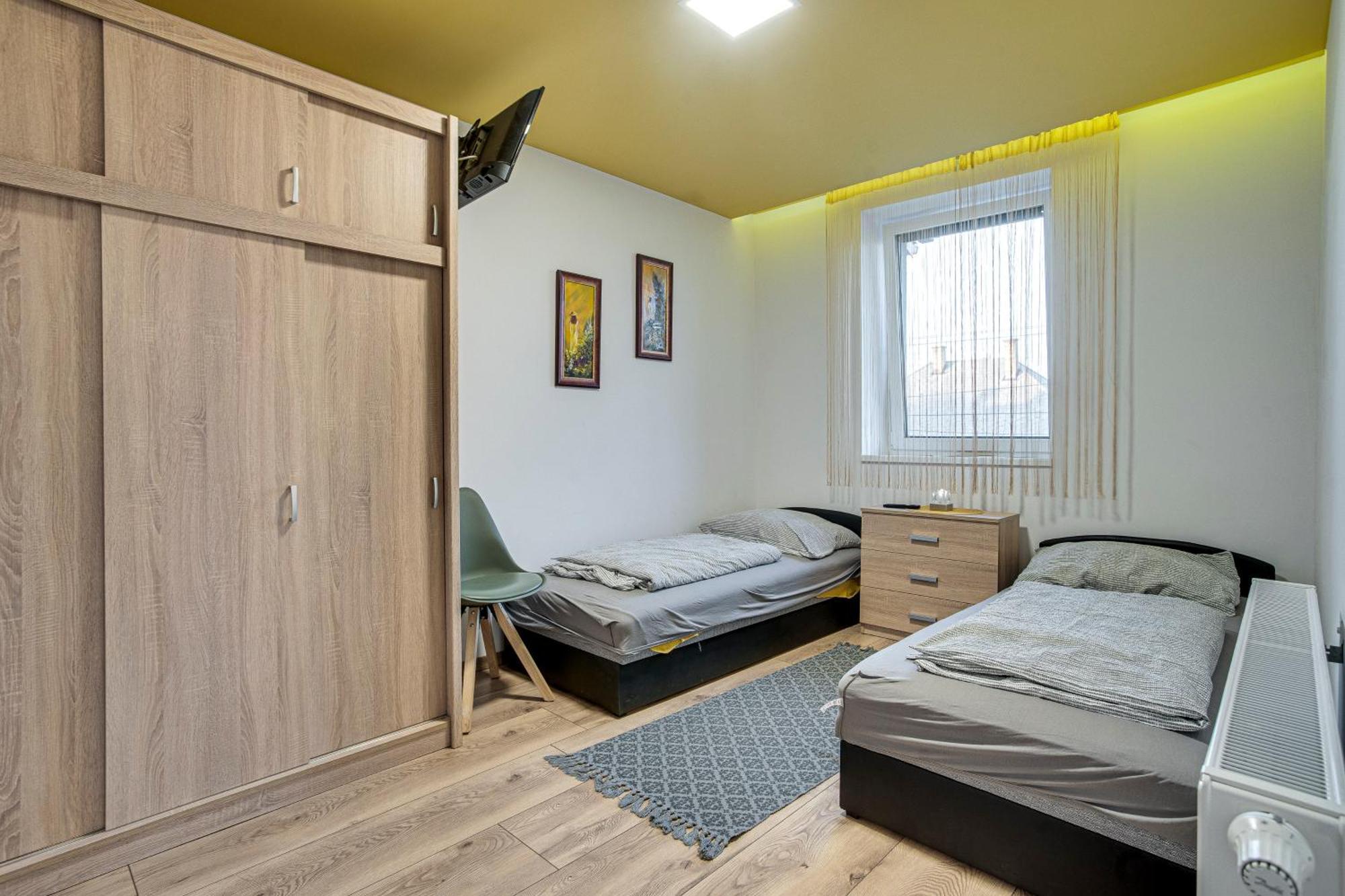 Magdi Vendeghaz A-B Apartment แซลเดอมักล์ ภายนอก รูปภาพ