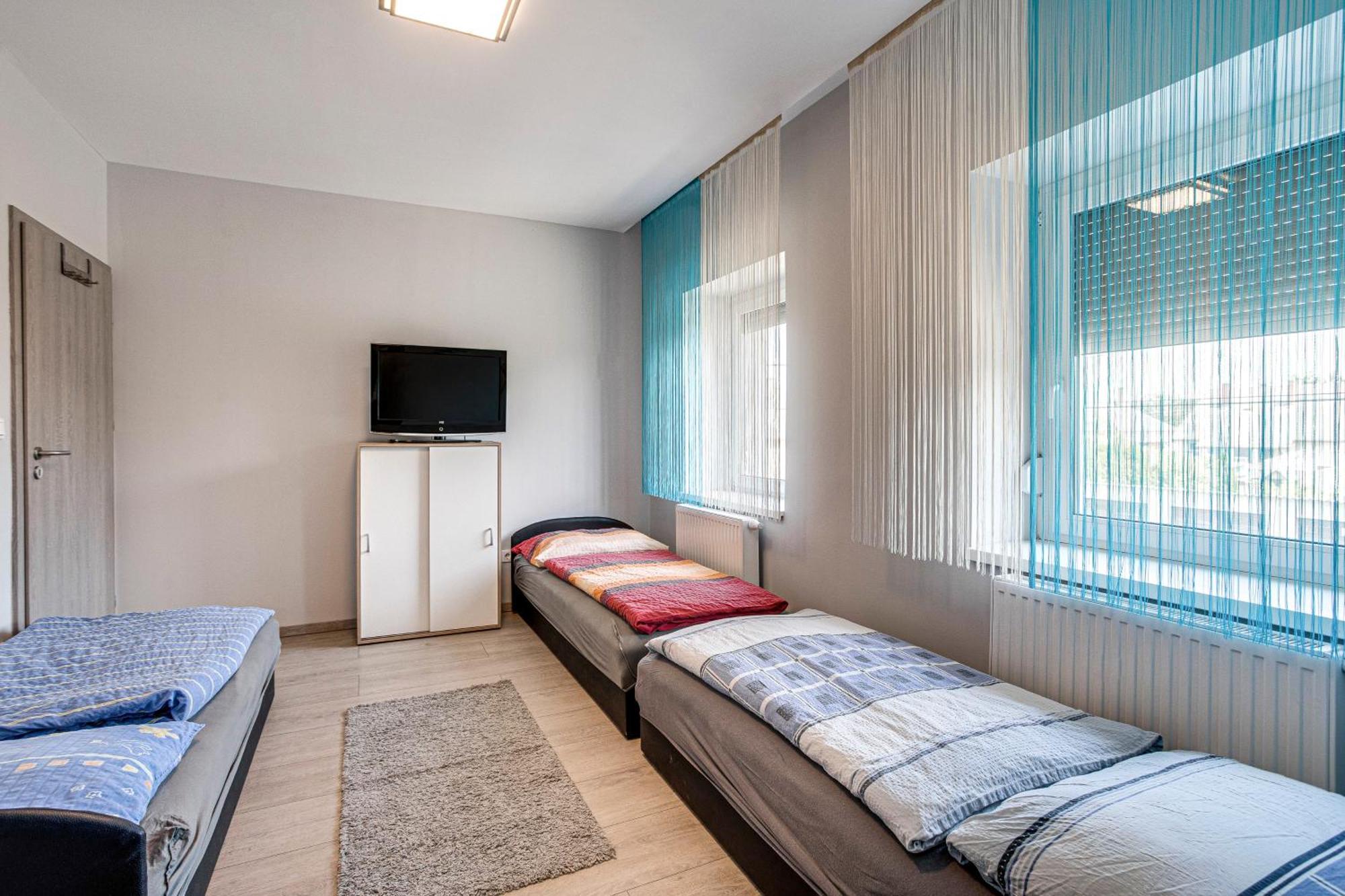 Magdi Vendeghaz A-B Apartment แซลเดอมักล์ ภายนอก รูปภาพ