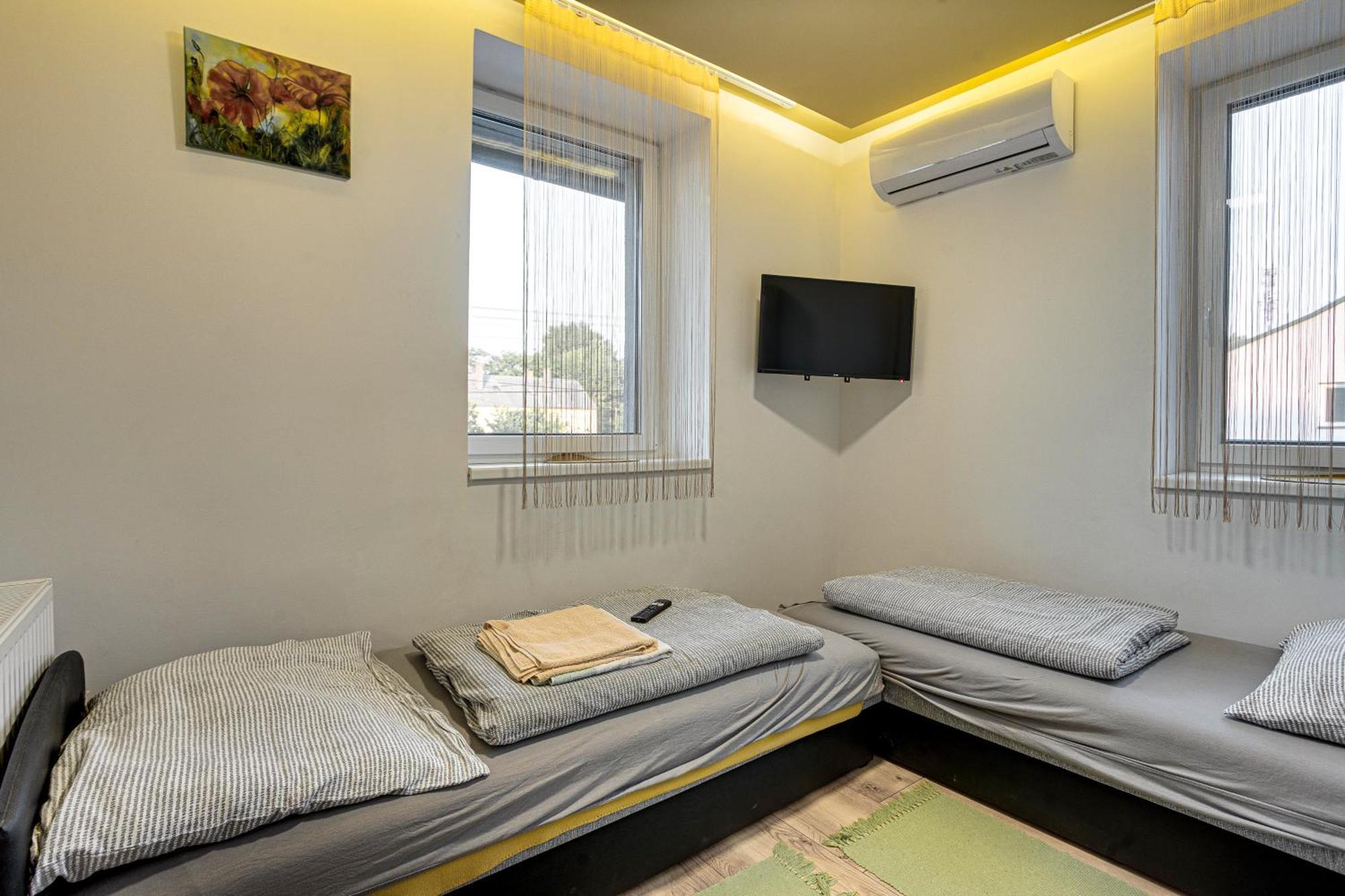 Magdi Vendeghaz A-B Apartment แซลเดอมักล์ ภายนอก รูปภาพ